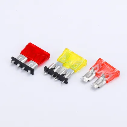 2 Pin Blade Medium Terminal ATO Fuse Holder Clip