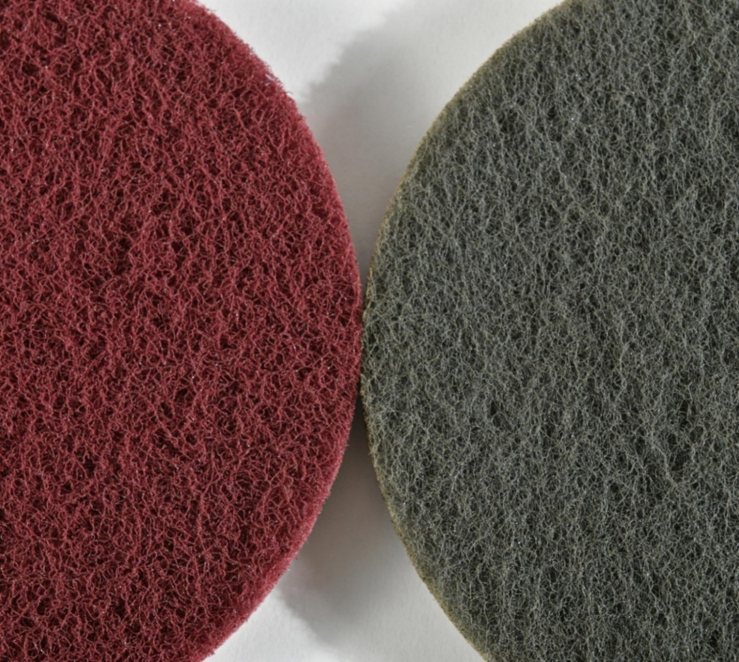 Non-woven abrasives for car polishing