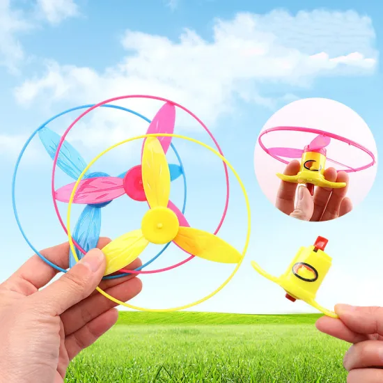 1Launcher 3 Flying Saucers Outdoor Dragonfly Launcher Kids Toy Hand Twisting Flying Saucer Throw Catch Disc Children Funny Gift