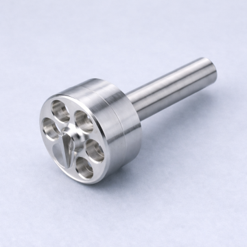 Noyau de valve en alliage d'aluminium tourné CNC avec précision