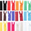 Accessori di abbigliamento cerniere lunghe multicolori per il vestito
