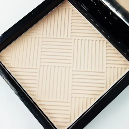 Wake Up and Make Up Mattifying Foundation Powder