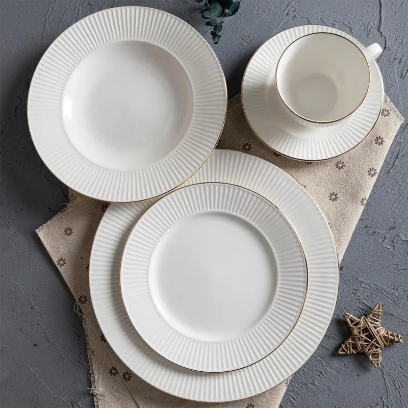 Luxury Golden Rim Porcelain Tableware for Eco-Friendly Hotels