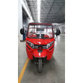 Triciclo semi de cabina para transporte eficiente