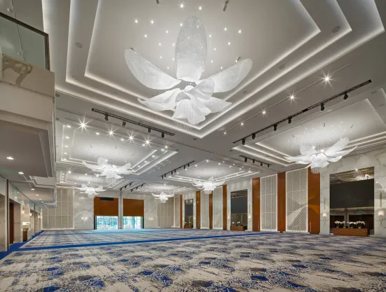 Popular multi-color flower chandelier banquet hall chandelier large custom chandelier