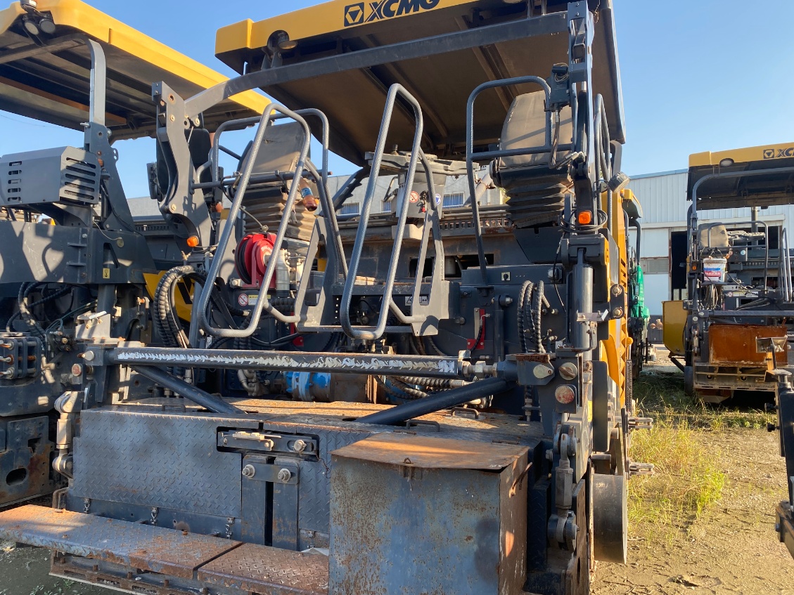XCMG RP953s Multi-Functional Paver Asphalt