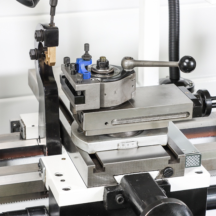 EL300 ELECTRONIC LATHE