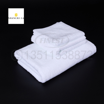 Hotel 100% handuk putih kapas dengan logo