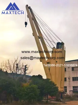seaside offshore port ship deck crane