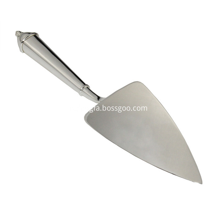 Zinc alloy cake shovel