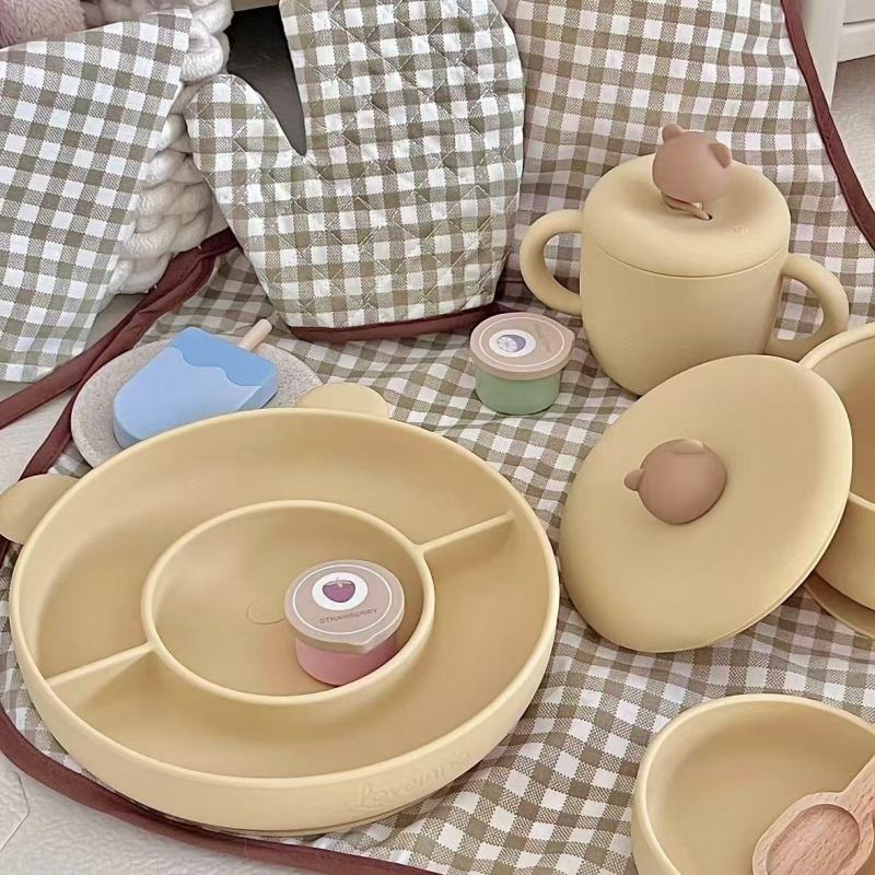 Bear-Ear Toddler Tableware Set with Practical Design