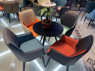 Simple Round Table Restaurant Cafe Dining Chair