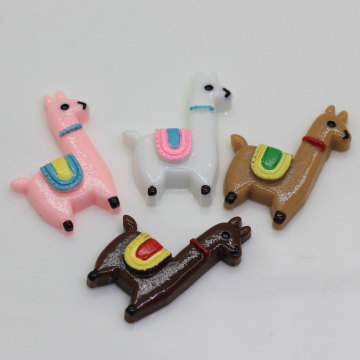 Dibujos animados Kawaii Mini Alpaca en forma de bricolaje adornos de concha de teléfono abalorios encantos niños juguete hecho a mano decoración