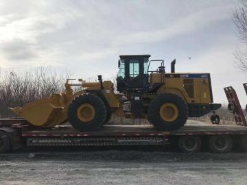 Продам фронтальный погрузчик Caterpillar 8 тонн