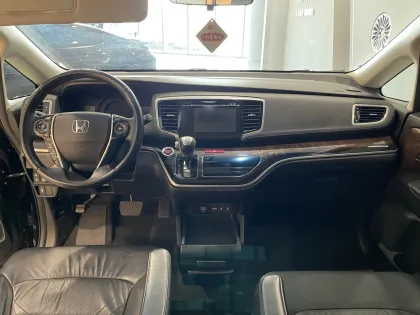 2015 Honda Odyssey 2.4L Elite Edition