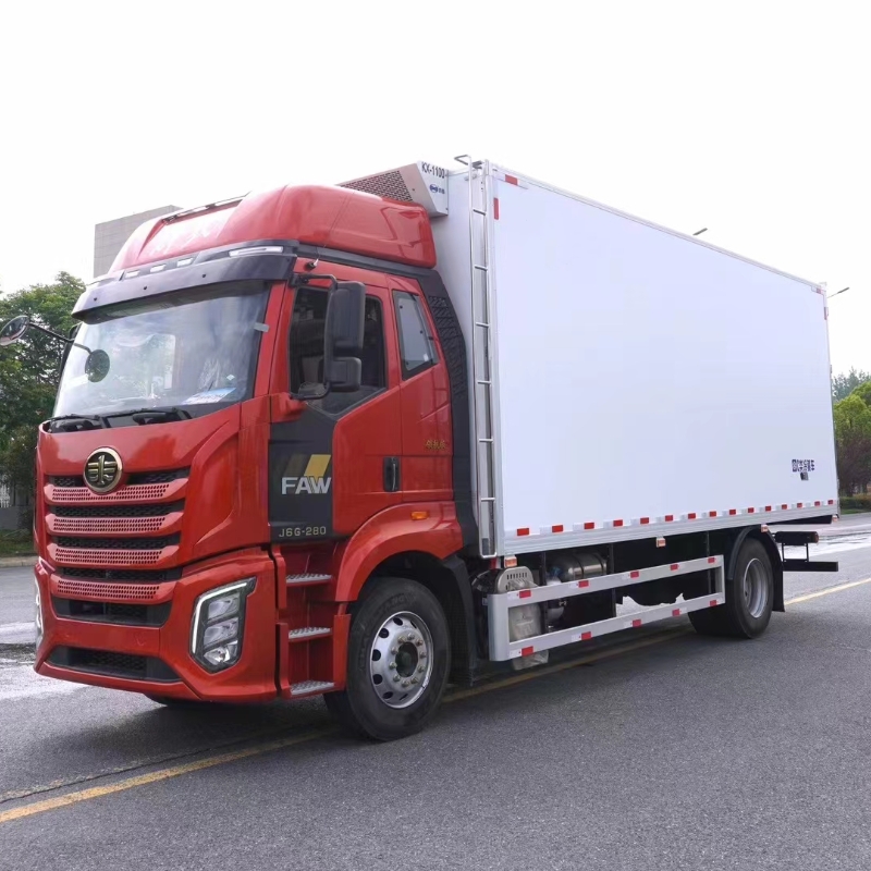 FAW J6G 10 ton refrigerated truck
