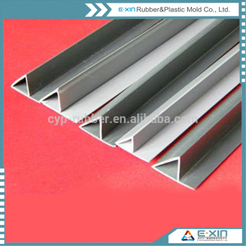 extruded plastic profile for construction for curtain wall