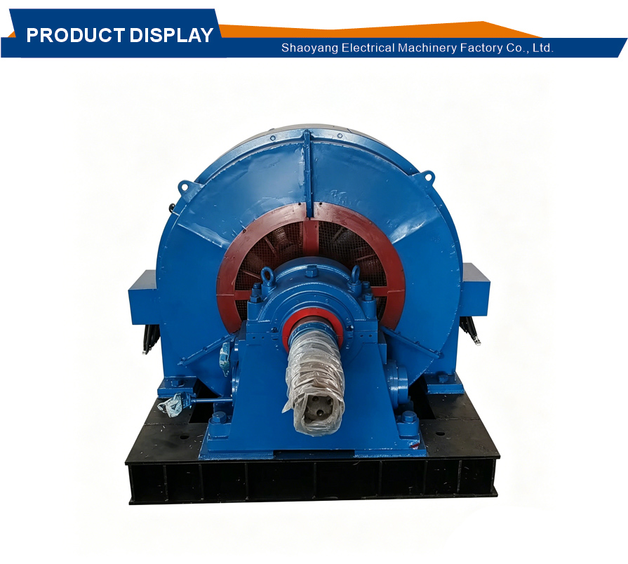 Low vibration water turbine generator