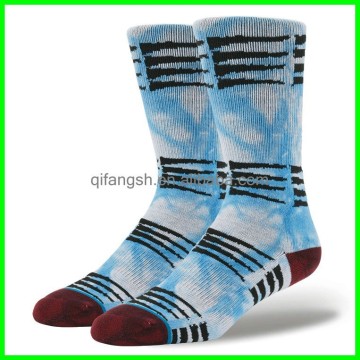 Mens cushioned custom dye socks