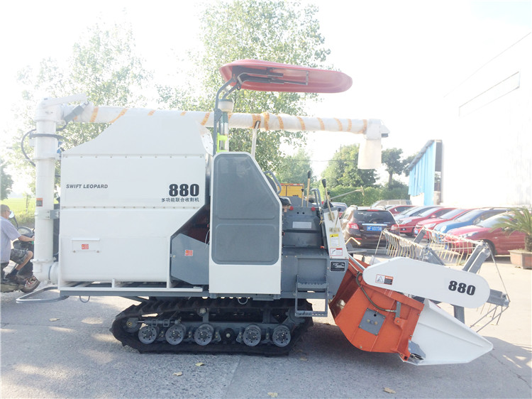 Automatic Combine Harvester