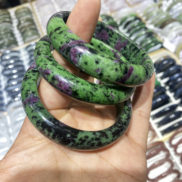 High Quality Natural Ruby Zoisite Jade Crystal Bracelet for Gifts