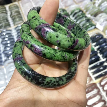 High Quality Natural Ruby Zoisite Jade Crystal Bracelet for Gifts