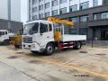 Crane montata su camion Dongfeng 4x2 in vendita