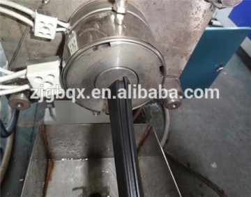 plastic sealing strip extrusion machine