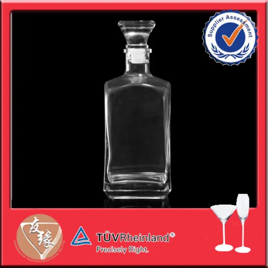 Square thick base distillery glass liquor bottles 750ml with lid