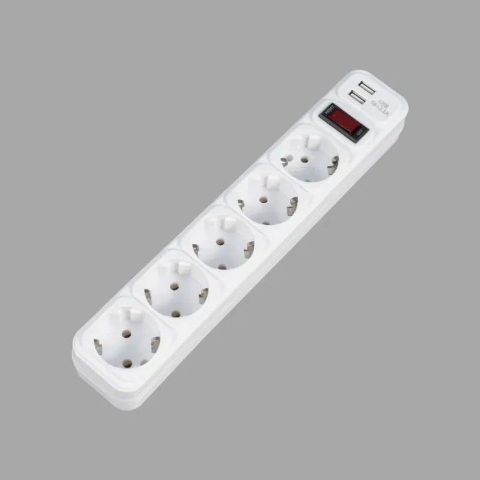 Soket Ekstensi Jerman EU 6 Arah dengan Sakelar