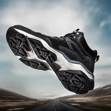 Outdoor mountaineering shoes winter high-top hiking shoes