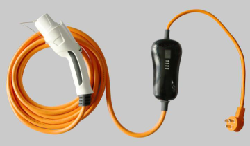 7Kw पोर्टेबल ईवी चार्जर प्रदर्शन ODM / OEM समुदाय का नेतृत्व किया