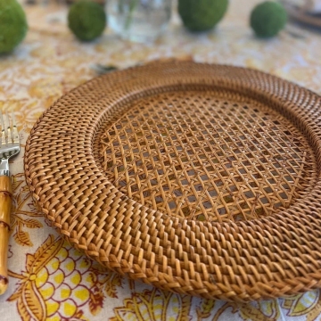2025 Brown Rattan Charger Plates Hand Woven Wicker Straw Placemats Coaster 33cm Handmade Braided Table Round Placemat