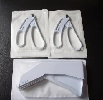 Skin Stapler and Stapler Remover/Suture Needle, Surgical Coat/Face Mask