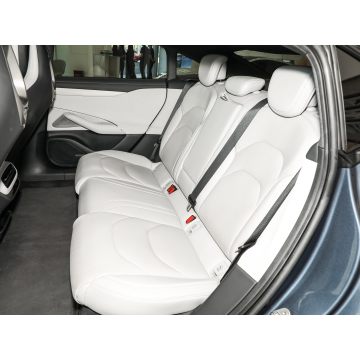 2024 Xiaomi Su7 New Energy Vehicle with 700-830Km