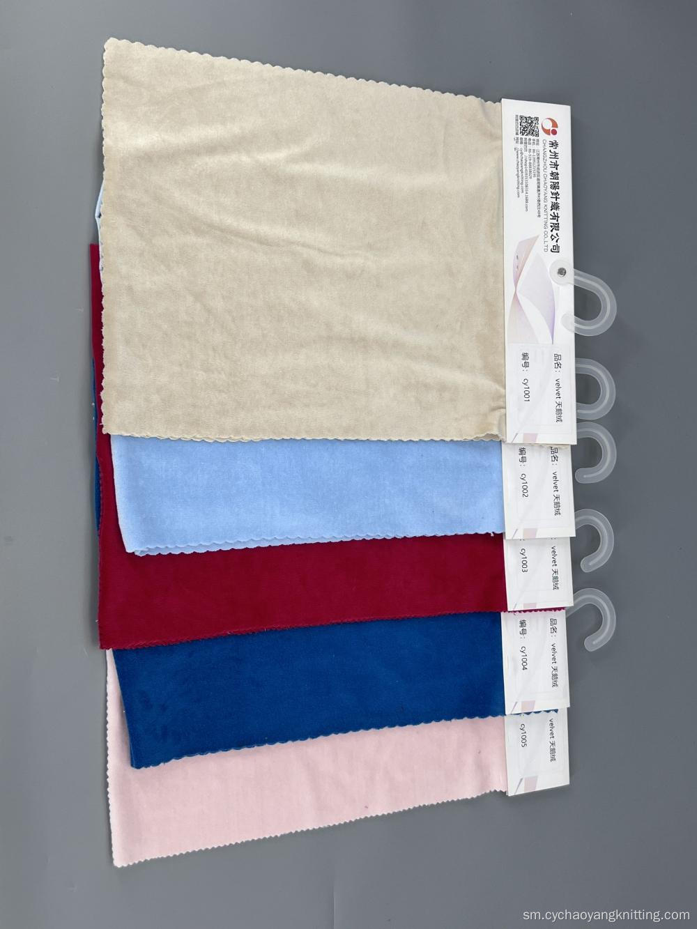 Leai se susulu o le microfiber velvet
