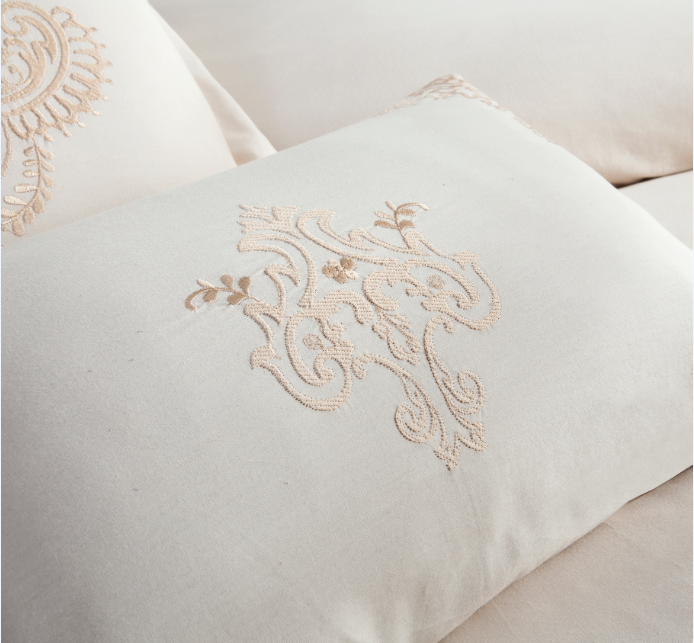 100% polyester comforter quilts set bedding