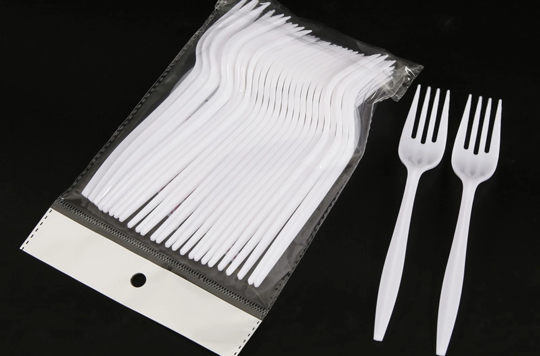 Eco-Friendly Disposable Plastic Knife Fork Spoon and Napkin Dinner Cutlery Set