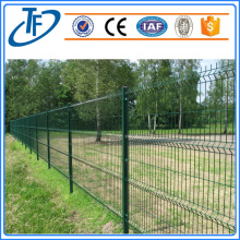 Square Post Curved Welded Wire Mesh Fence