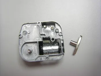 Toy accessories DIY music metal box for children