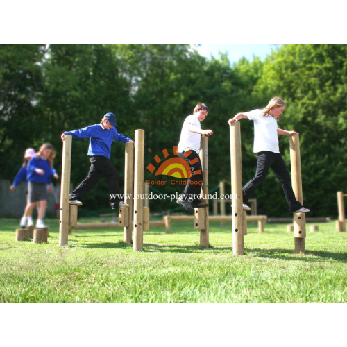 Equipo de juegos al aire libre de madera comercial para niños