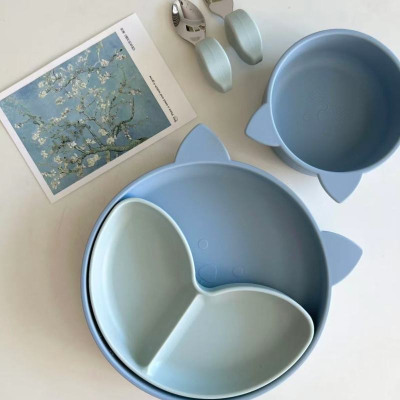 Creative Kids Tableware with Artistic Touch