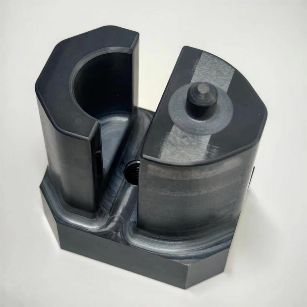 Customized complex-shape silicon nitride ceramic products