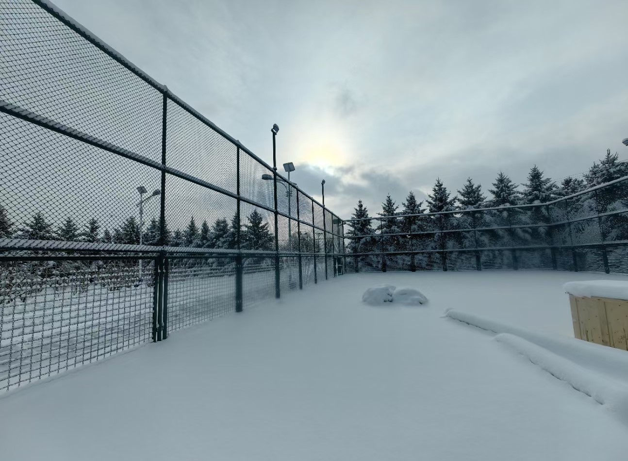 gym fence0