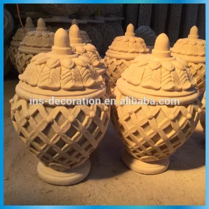 Beauty lantern lighting gardens