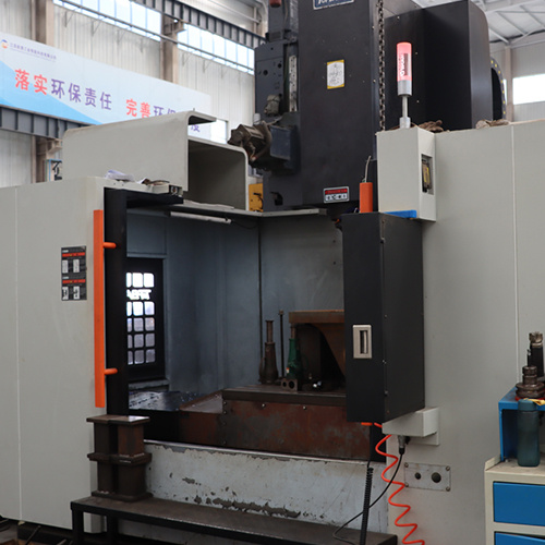 Well Drilled Right Platform NC Vertical Machining Center Manufactory