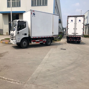 Factory Direct Sell: 4x2 Refrigerated Truck with Carrier Transicold Freezer Unit - Delivery Available