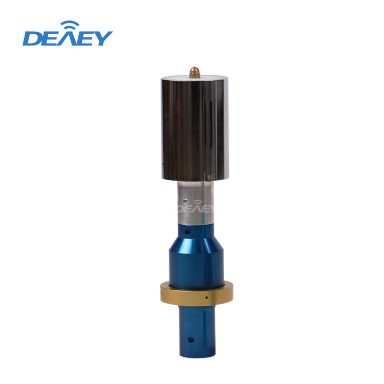 2600W Welder with 20kHz Ultrasonic Transducer for Plastic Welding Machine