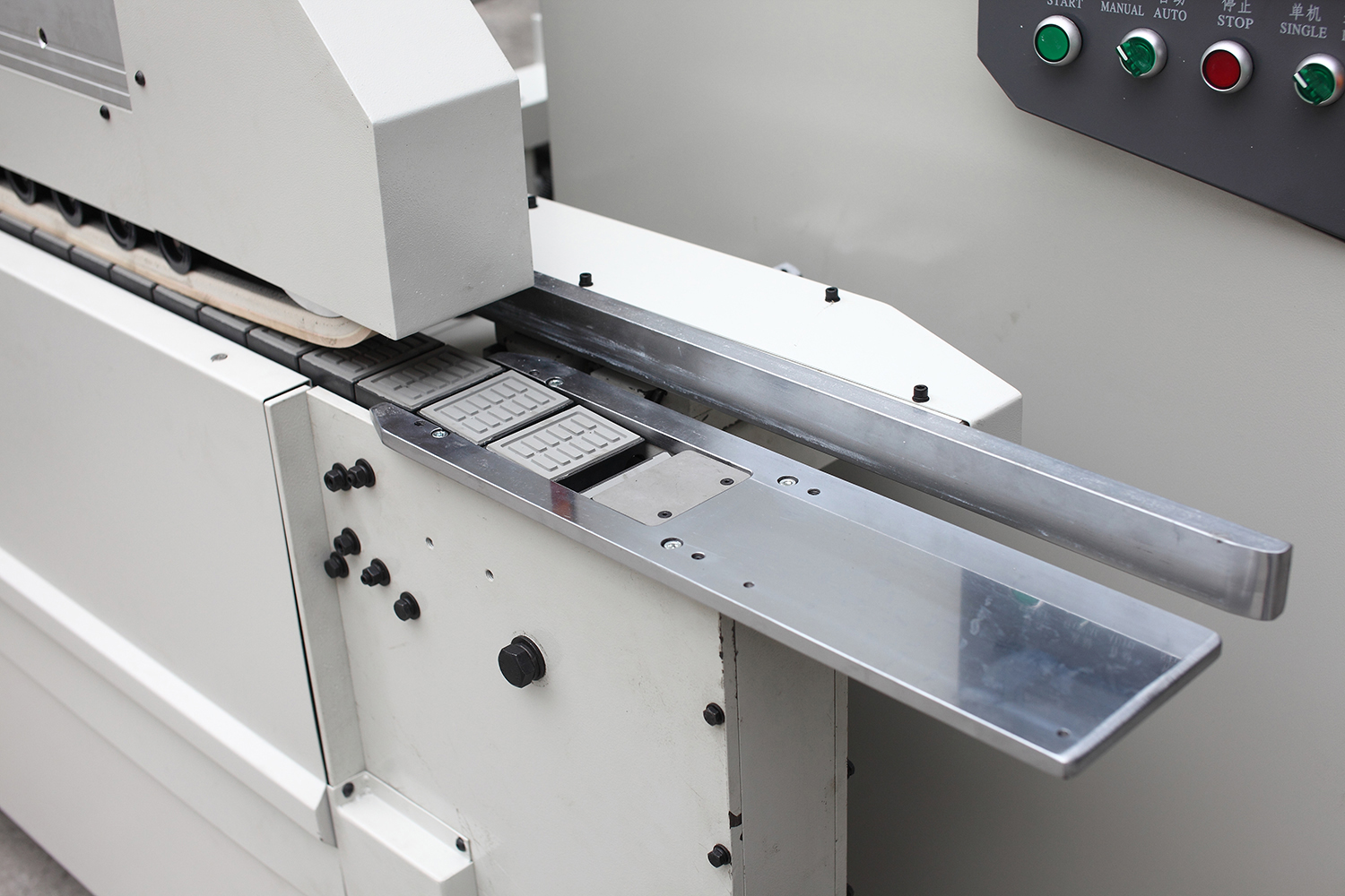 Full Cover Edge Sanding Machine