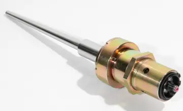 textile machine spindle for covering machine